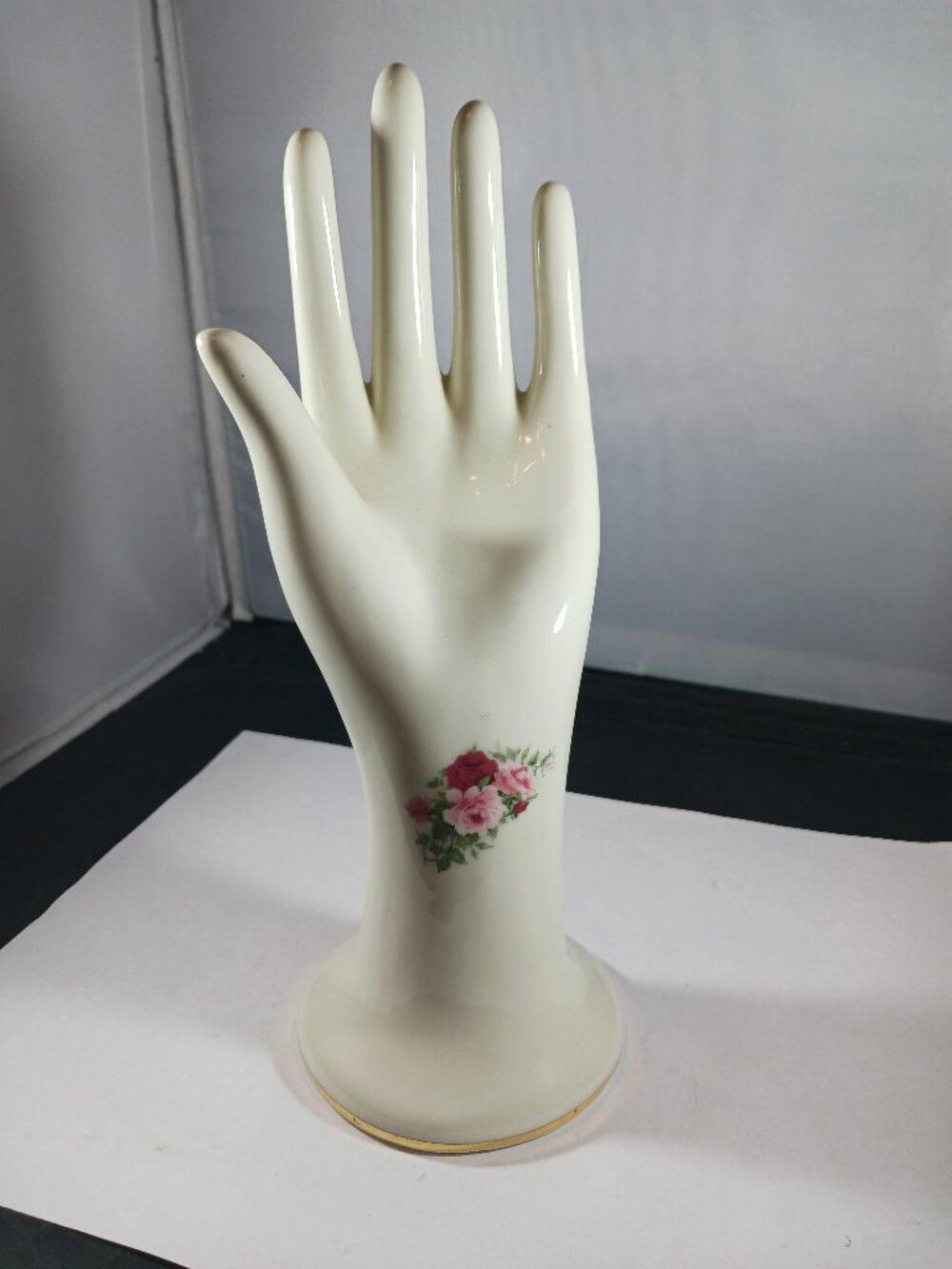 Formalities Baum Bros Porcelain Hand Ring Holder Display